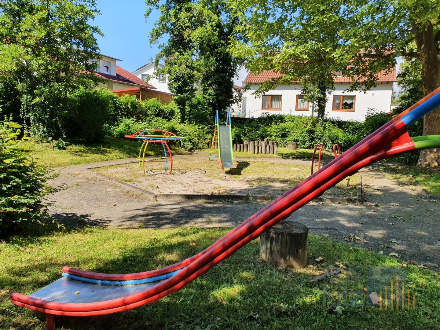 Anlage mit Spielplatz