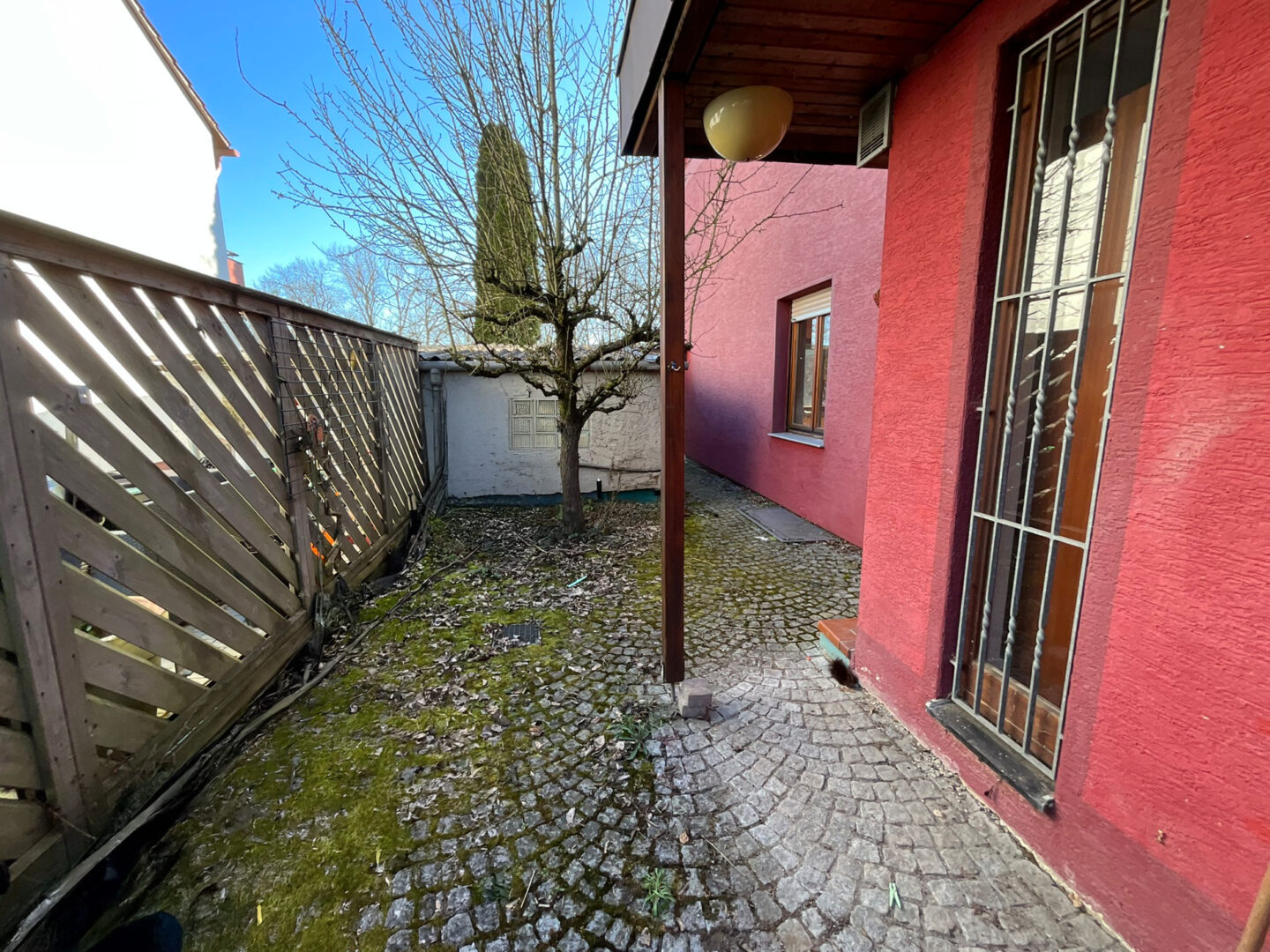 Grünfläche Eingang