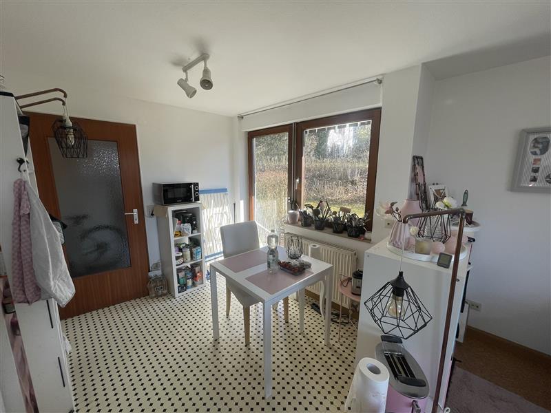 Gegenseite Küche/Essbereich