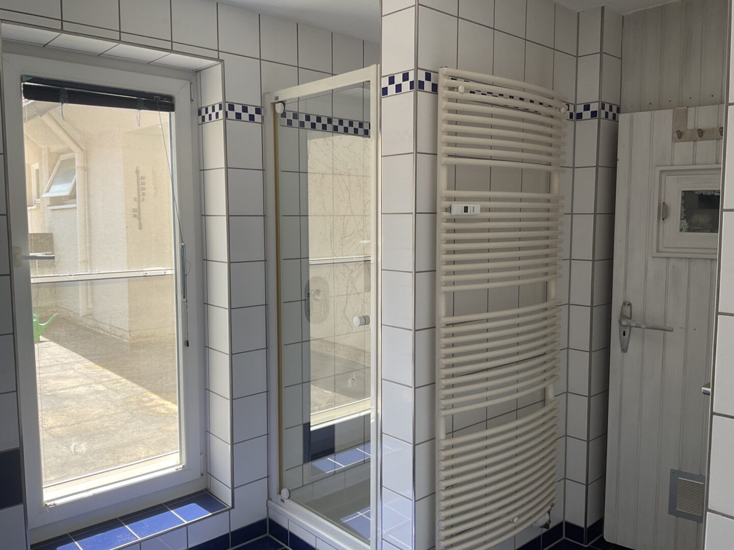 Bad mit Zugang zu Sauna & privater Dachterrasse