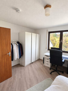 Schlafzimmer II