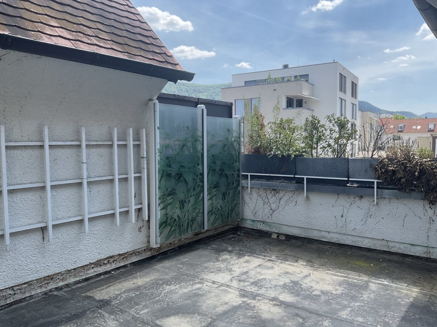 Großzügige Dachterrasse (aktuell in Modernisierung